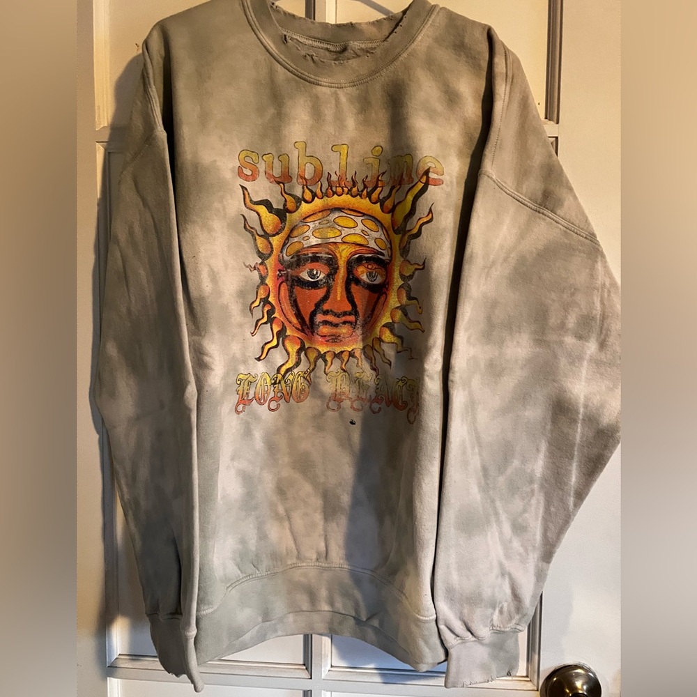 Gray Graphic Men's Sweater